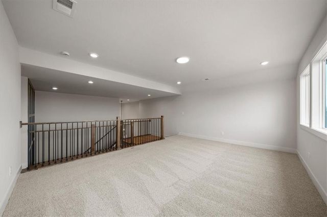 17210 S Heatherwood Street, Olathe, KS 66062