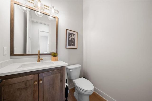 17210 S Heatherwood Street, Olathe, KS 66062