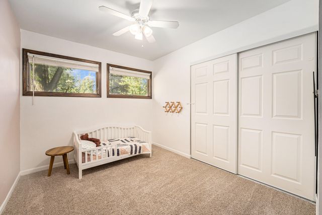 2525 Lakewood Drive, Dyer, IN 46311