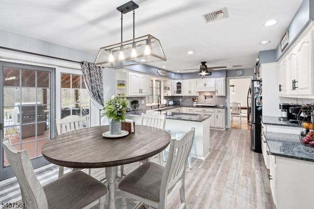 30 Lanning Rd, Frelinghuysen Twp., NJ 07825