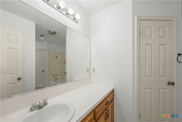 276 County Road 4964, Kempner, TX 76539