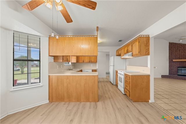 276 County Road 4964, Kempner, TX 76539