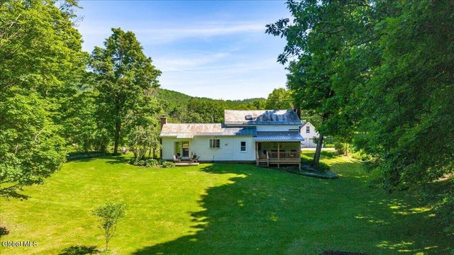 193-199 Brennan Rd Ext, Argyle, NY 12809