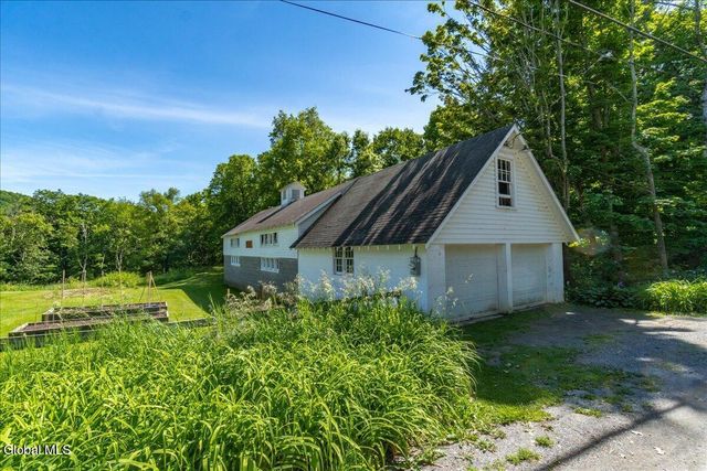 193-199 Brennan Rd Ext, Argyle, NY 12809