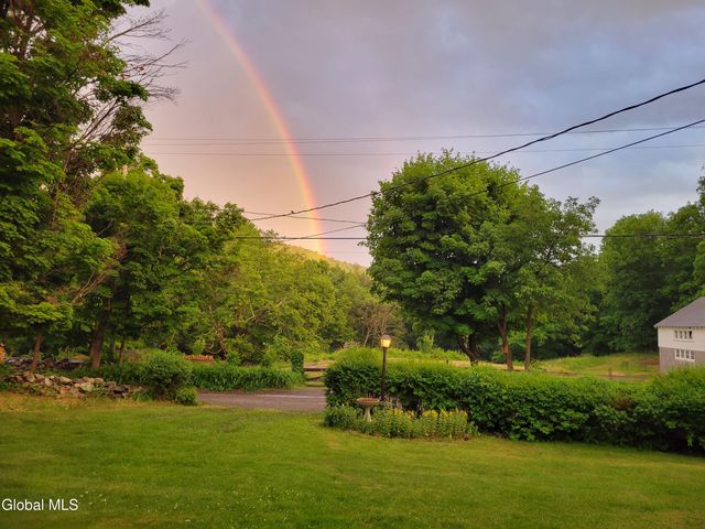 193-199 Brennan Rd Ext, Argyle, NY 12809