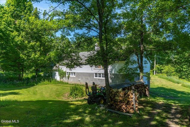 193-199 Brennan Rd Ext, Argyle, NY 12809