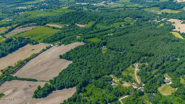 193-199 Brennan Rd Ext, Argyle, NY 12809