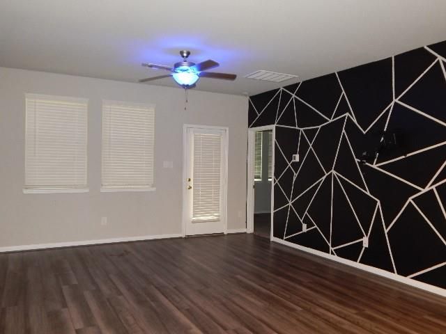 7103 Silverleaf Oak Street, Conroe, TX 77304