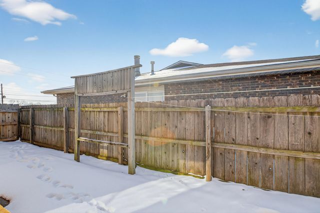 1712 N Brunswick St, Wichita, KS 67212