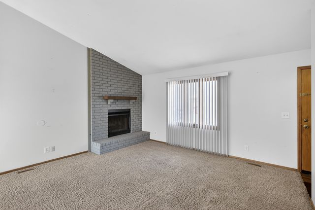 1712 N Brunswick St, Wichita, KS 67212