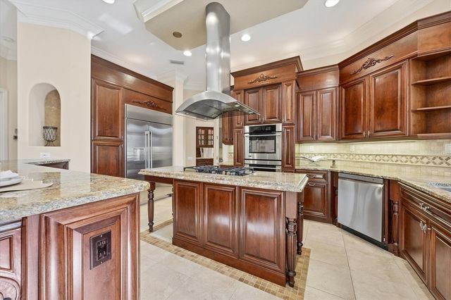 3408 FOUNDERS CLUB DRIVE, Sarasota, FL 34240