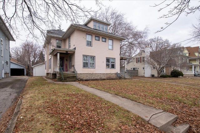 1119 WISCONSIN STREET, Oshkosh, WI 54901