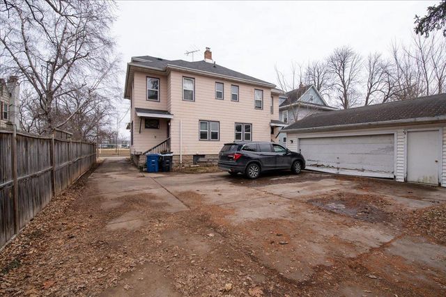 1119 WISCONSIN STREET, Oshkosh, WI 54901