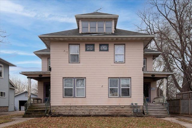 1119 WISCONSIN STREET, Oshkosh, WI 54901