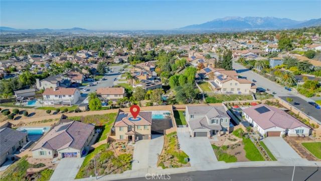 7640 Messina Heights, Highland, CA 92346