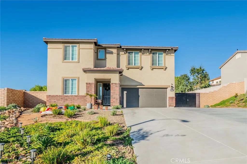 7640 Messina Heights, Highland, CA 92346