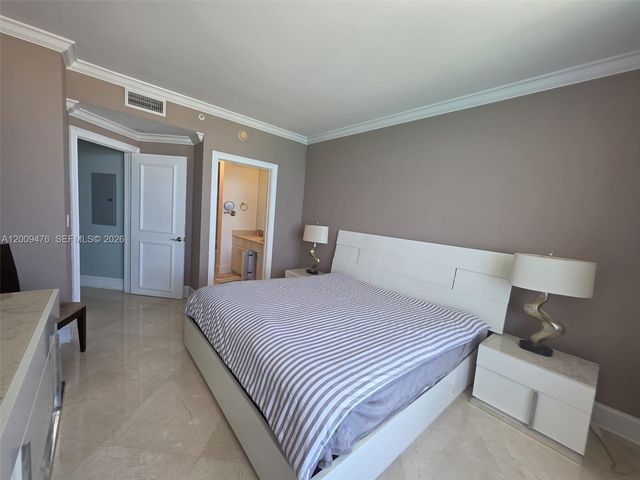 6365 Collins Ave 4311, Miami Beach, FL 33141