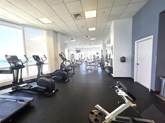 6365 Collins Ave 4311, Miami Beach, FL 33141