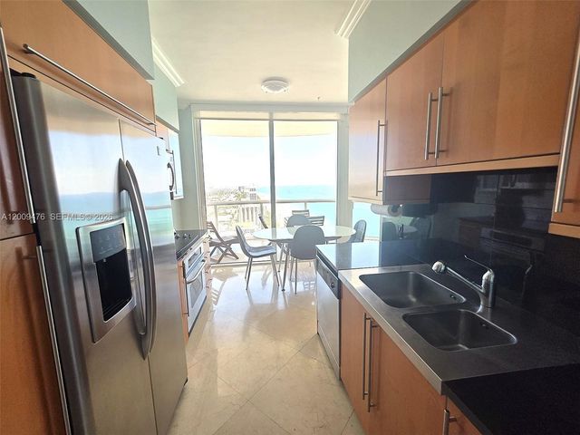 6365 Collins Ave 4311, Miami Beach, FL 33141