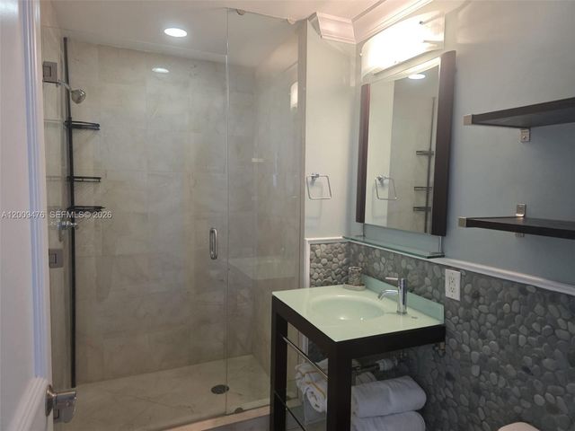 6365 Collins Ave 4311, Miami Beach, FL 33141