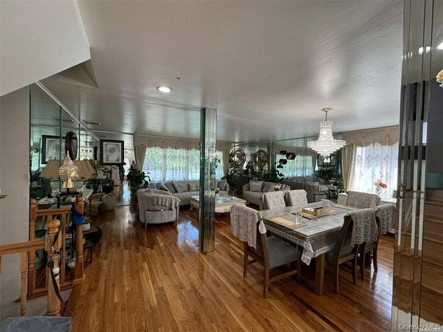 830 Pepperidge Road, Westbury, NY 11590