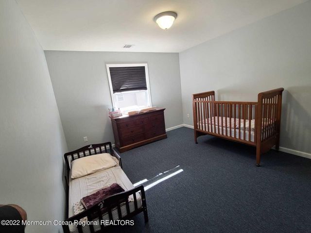 72 Bradhurst Avenue, Lakewood, NJ 08701