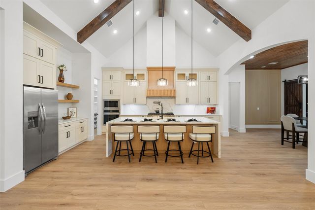 258 Pinerock Lane, Montgomery, TX 77356