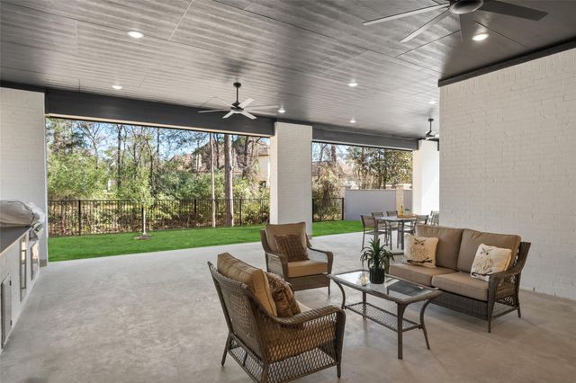 258 Pinerock Lane, Montgomery, TX 77356