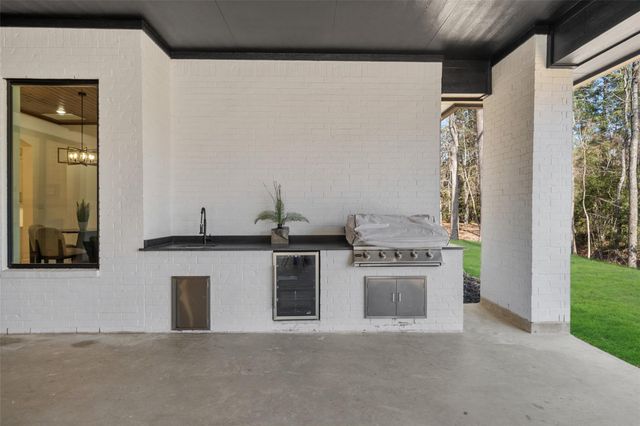 258 Pinerock Lane, Montgomery, TX 77356