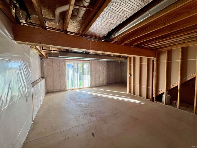 1109 Sunrise Circle, Mishawaka, IN 46544