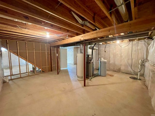 1109 Sunrise Circle, Mishawaka, IN 46544