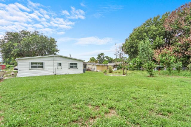 2008 Avenue N, Fort Pierce, FL 34950