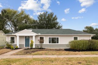 3202 Chestershire Drive, Pasadena, TX 77503