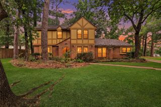 8227 Roebourne Lane, Houston, TX 77070