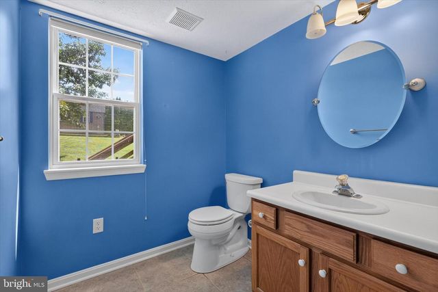 55 FARM LN, Manchester, PA 17345