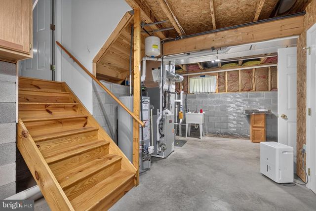 55 FARM LN, Manchester, PA 17345