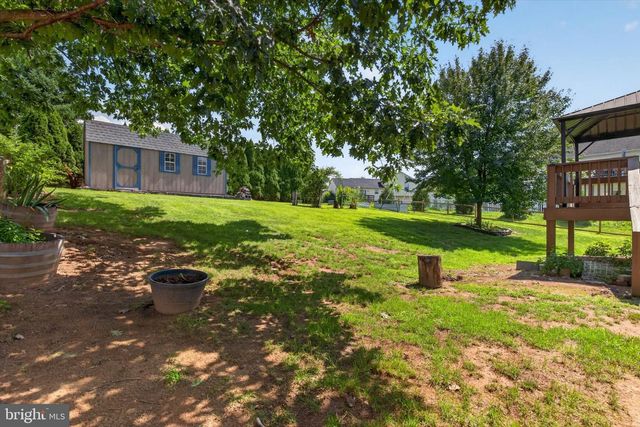 55 FARM LN, Manchester, PA 17345