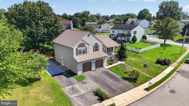 55 FARM LN, Manchester, PA 17345