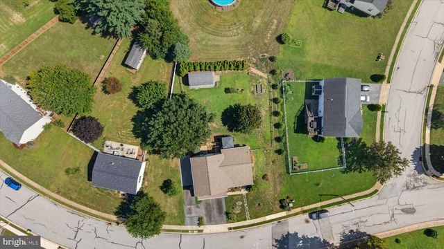 55 FARM LN, Manchester, PA 17345