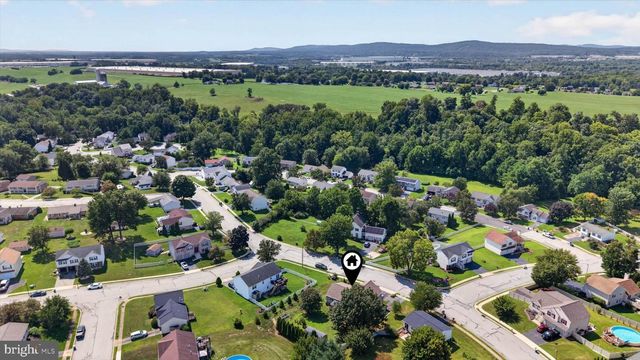 55 FARM LN, Manchester, PA 17345