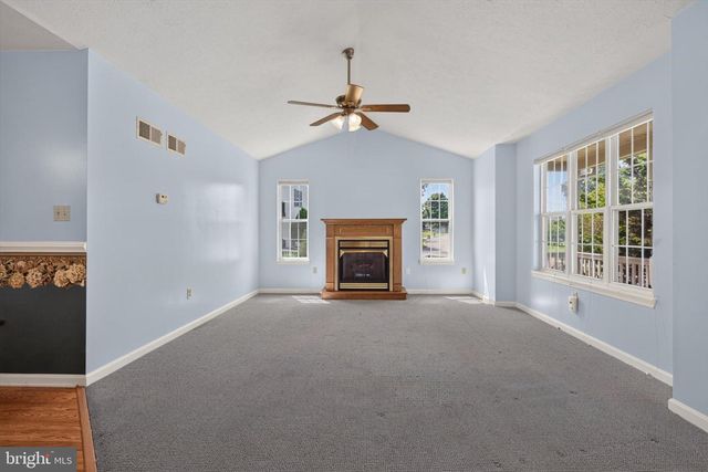 55 FARM LN, Manchester, PA 17345