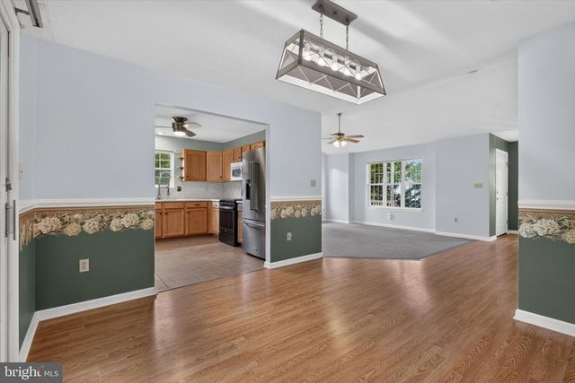 55 FARM LN, Manchester, PA 17345