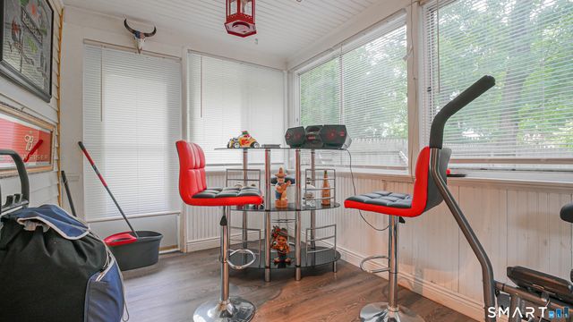 409 Oakville Avenue, Waterbury, CT 06708