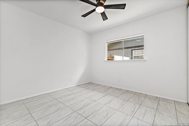 2811 Lake Meadow, San Antonio, TX 78222