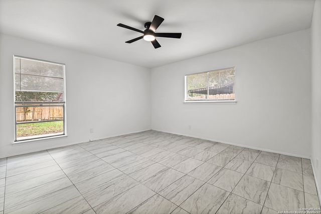 2811 Lake Meadow, San Antonio, TX 78222