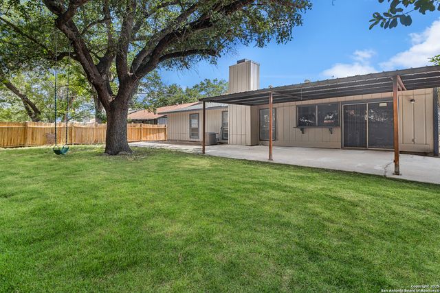 2811 Lake Meadow, San Antonio, TX 78222