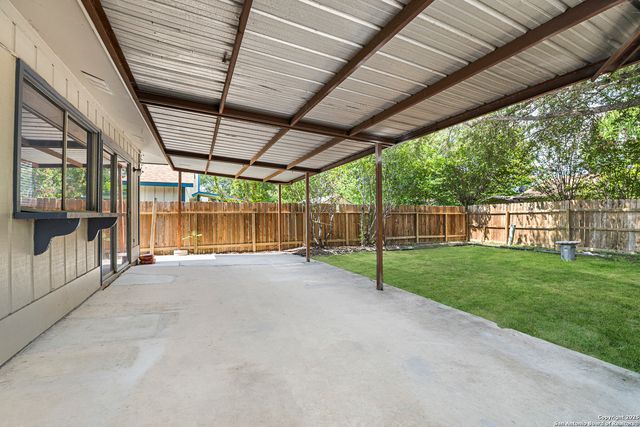 2811 Lake Meadow, San Antonio, TX 78222