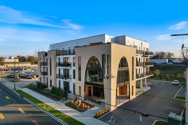 245 Hermitage Ave Apt 102, Nashville, TN 37210