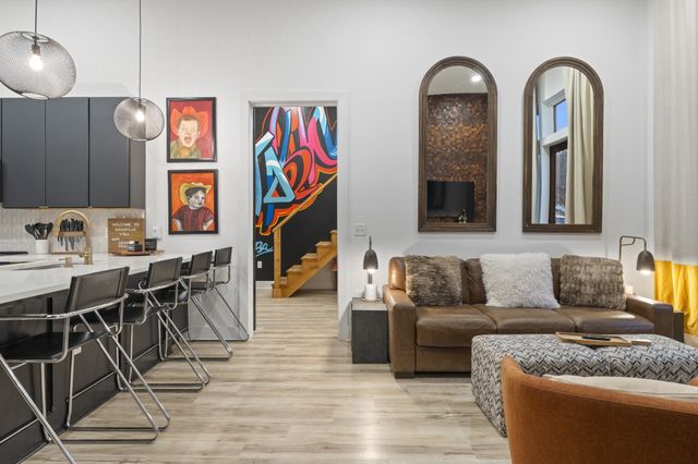 245 Hermitage Ave Apt 102, Nashville, TN 37210