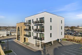 245 Hermitage Ave Apt 102, Nashville, TN 37210